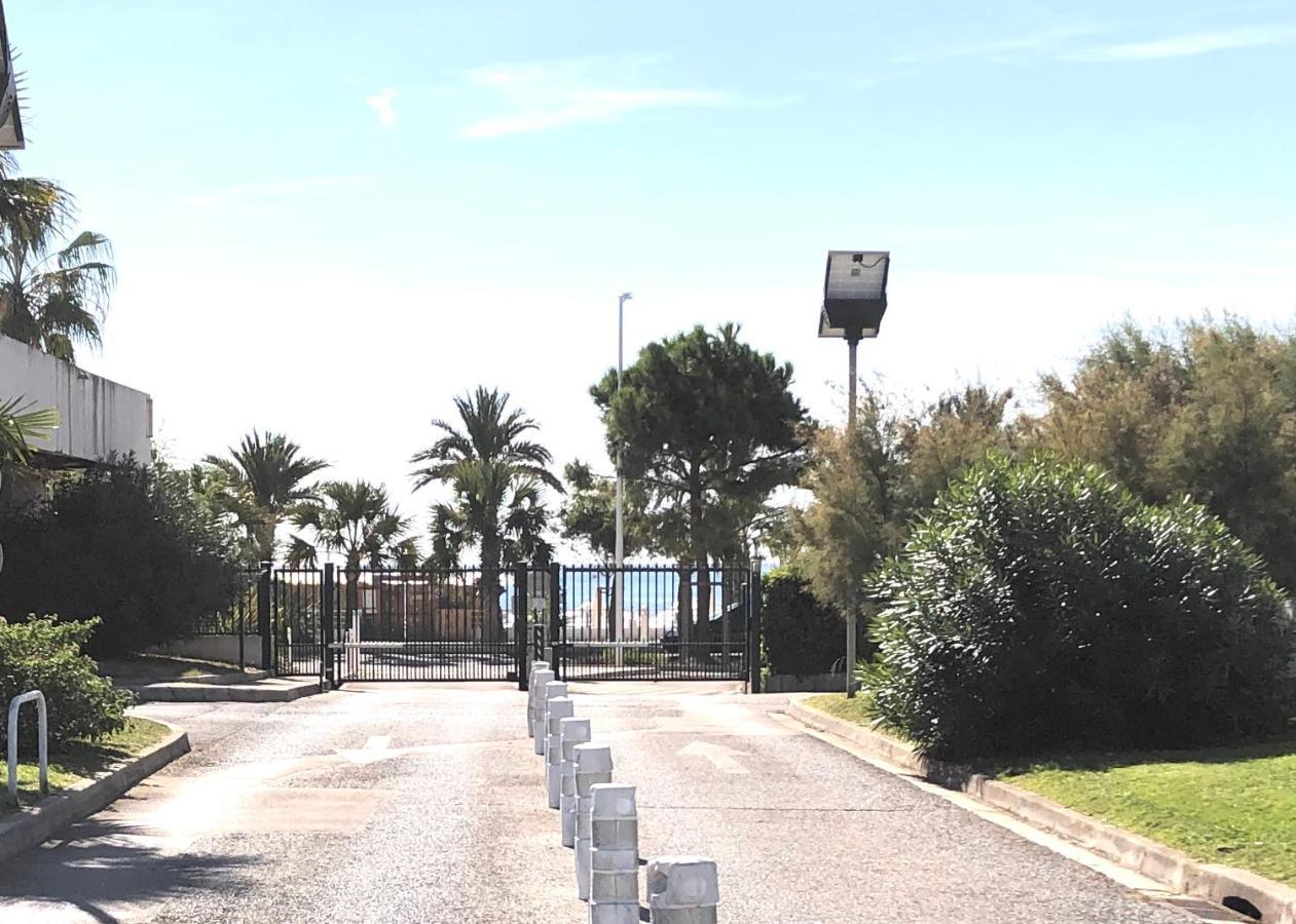 Vacances Paradisiaques, Plage Cannes Boccacabana, Studio 外观 照片